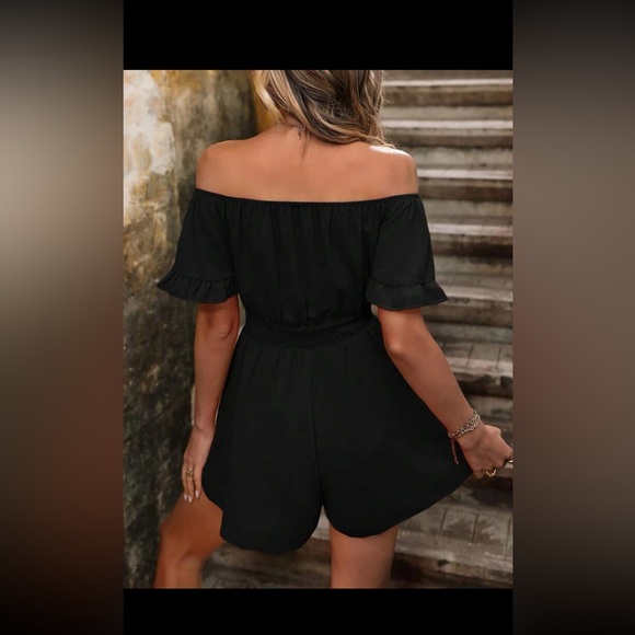 SHEIN black romper size large - Picture 3 of 4